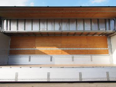 UDトラックス クオン ウイング車 大型 PKG-CG4ZE 年式 H21 [写真11]