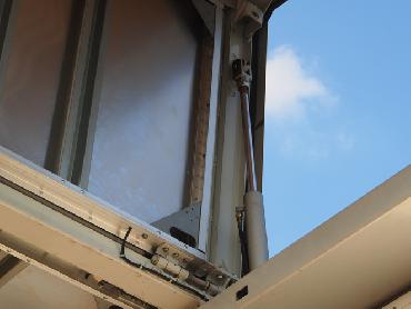 UDトラックス クオン ウイング車 大型 PKG-CG4ZE 年式 H21 [写真13]