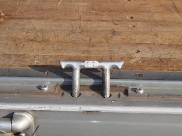 UDトラックス クオン ウイング車 大型 PKG-CG4ZE 年式 H21 [写真16]