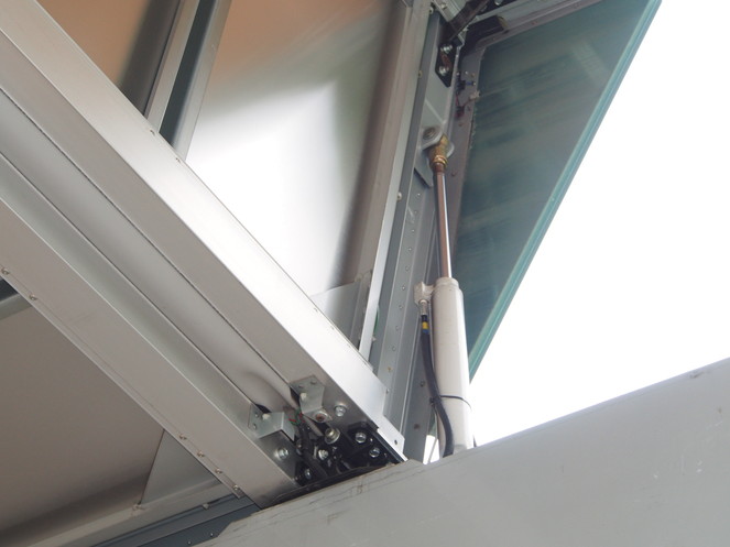 日野 プロフィア ウイング車 大型 BDG-FW1EXYG 年式 H20[写真14]