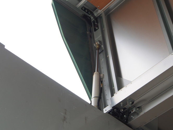 日野 プロフィア ウイング車 大型 BDG-FW1EXYG 年式 H20[写真15]