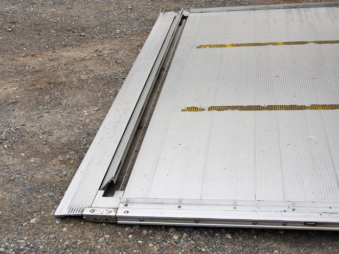 日野 プロフィア ウイング車 大型 BDG-FW1EXYG 年式 H20[写真12]