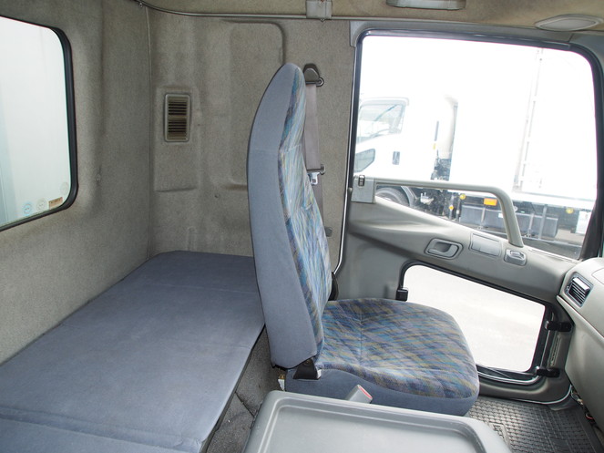 三菱ふそう ファイター ウイング車 中型 KK-FK61HM 年式 H15[写真10]