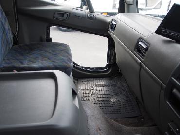 三菱ふそう ファイター ウイング車 中型 KK-FK61HM 年式 H15 [写真11]