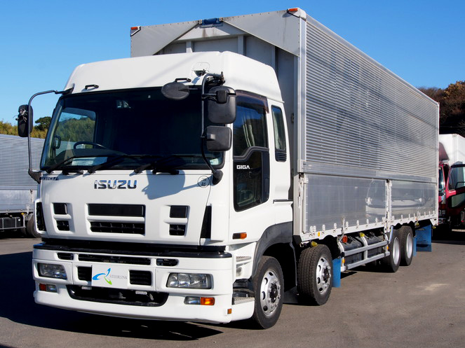 いすゞ ギガ ウイング車 大型 PDG-CYJ77W8 年式 H20[写真04]