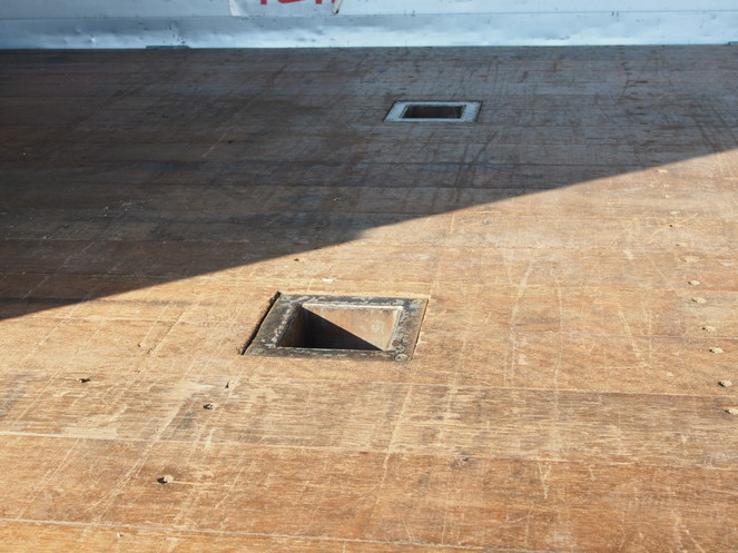 いすゞ フォワード ウイング車 中型 PA-FRD34L4 年式 H17[写真09]