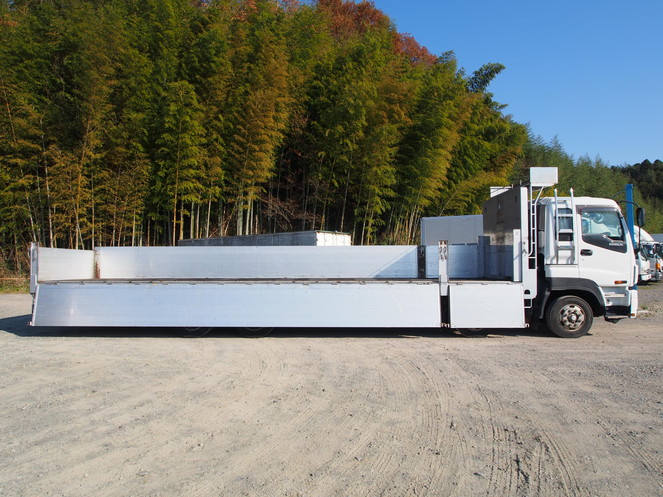 いすゞ ギガ 平ボディ 大型 PKG-CYJ77W8 年式 H19[写真06]