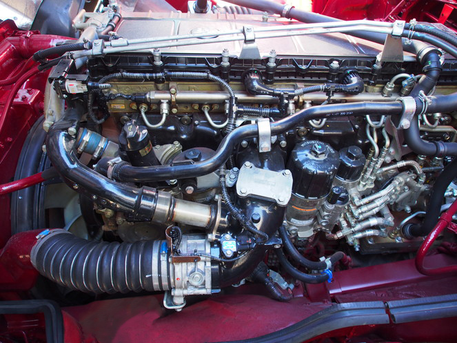 三菱ふそう スーパーグレート ウイング車 大型 LKG-FU54VZ 年式 H24[写真16]