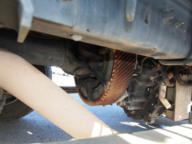 いすゞ ギガ 平ボディ 大型 PKG-CYJ77W8 年式 H19[写真27]