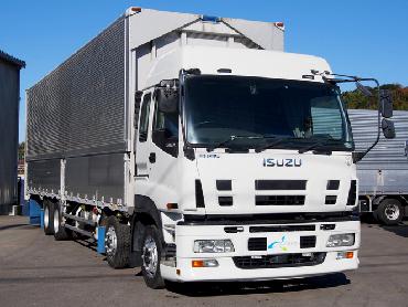 いすゞ ギガ ウイング車 大型 PDG-CYJ77W8 年式 H20 [写真01]