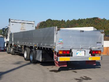 いすゞ ギガ 平ボディ 大型 PKG-CYJ77W8 年式 H19 [写真09]