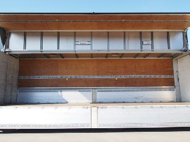 三菱ふそう スーパーグレート ウイング車 大型 PJ-FS54JVZ 年式 H17 [写真10]