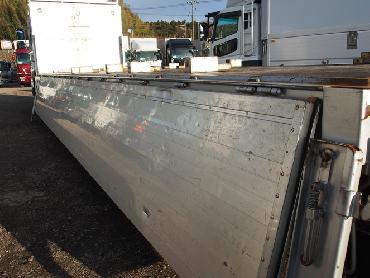 いすゞ ギガ 平ボディ 大型 PKG-CYJ77W8 年式 H19 [写真15]