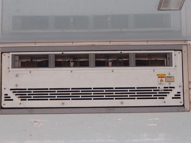 いすゞ フォワード 冷凍バン 中型 PKG-FRR90S2 年式 H22[写真12]