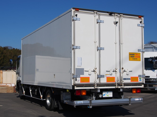 いすゞ フォワード 冷凍バン 中型 PKG-FRR90S2 年式 H22[写真05]