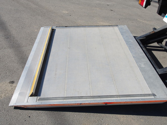 マツダ タイタン バン車 小型 BDG-LPR85AN 年式 H22[写真12]