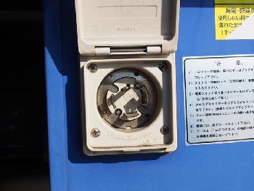 日野 レンジャー 冷凍バン 中型 BDG-FD8JLWG 年式 H18 [写真08]