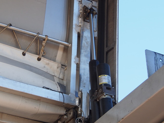 いすゞ フォワード ウイング車 中型 KK-FRD34L4 年式 H13[写真16]