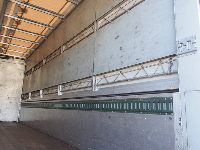 いすゞ フォワード ウイング車 中型 KK-FRD34L4 年式 H13[写真19]