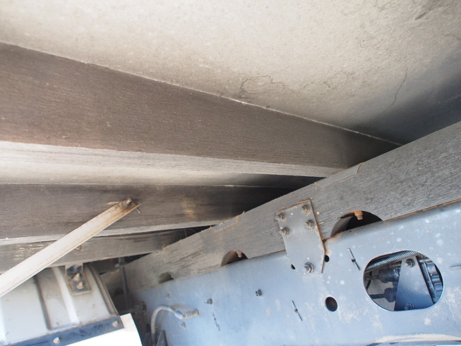 いすゞ フォワード ウイング車 中型 KK-FRD34L4 年式 H13[写真28]