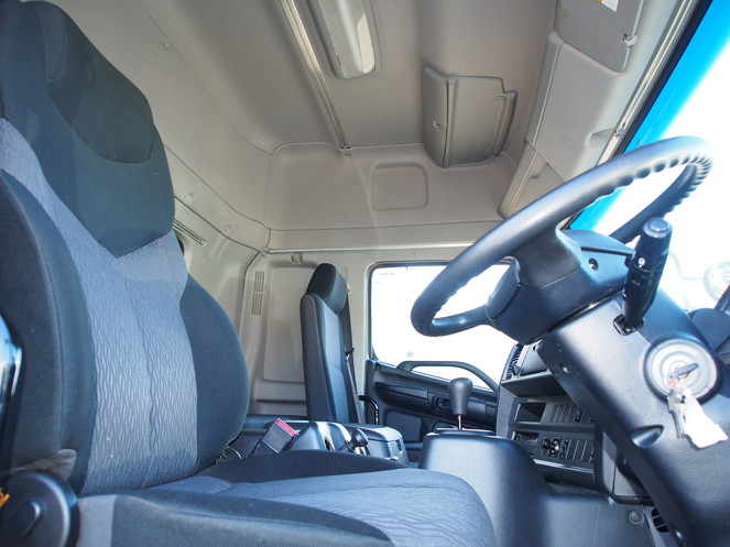 日野 プロフィア ウイング車 大型 LKG-FR1EXBG 年式 H22[写真15]