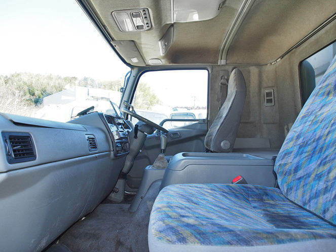 三菱ふそう ファイター ウイング車 中型 KK-FK61FM 年式 H16[写真19]