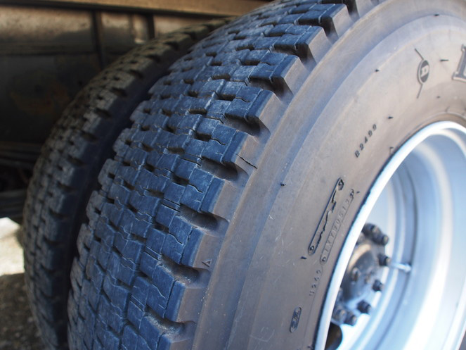 日野 レンジャープロ ウイング車 中型 KK-FD1JLEA 年式 H15[写真23]