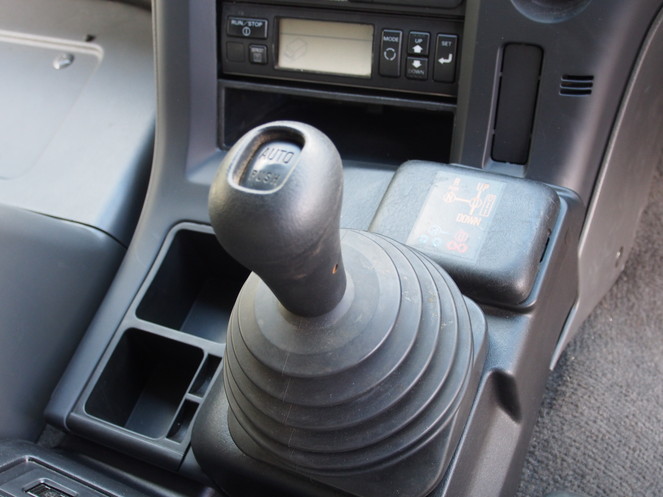 いすゞ ギガ 冷凍バン 大型 LKG-CYL77A 年式 H24[写真15]