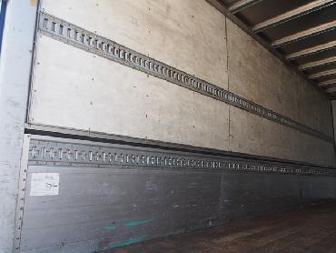 三菱ふそう ファイター ウイング車 中型 KK-FK61FM 年式 H16 [写真16]