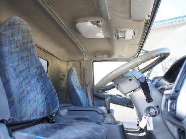 三菱ふそう ファイター ウイング車 中型 KK-FK61FM 年式 H16 [写真18]