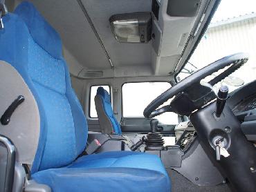 いすゞ ギガ 冷凍バン 大型 LKG-CYL77A 年式 H24 [写真13]