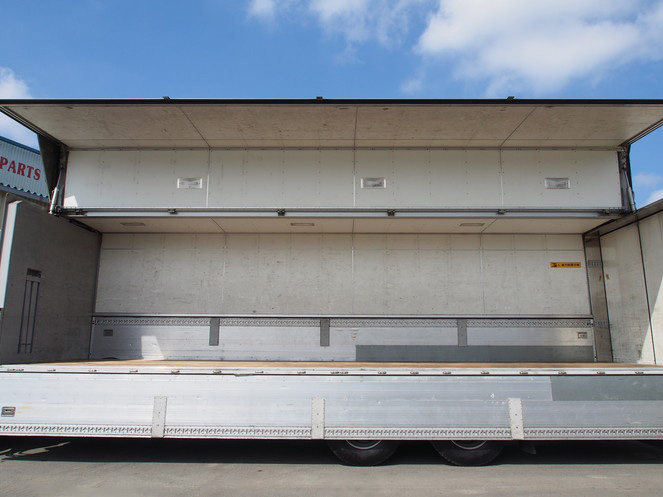 三菱ふそう スーパーグレート ウイング車 大型 KL-FU54JUZ 年式 H15[写真11]