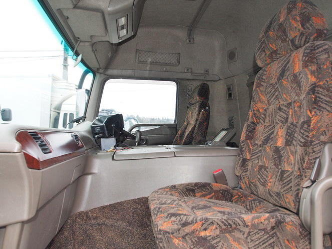 三菱ふそう スーパーグレート ウイング車 大型 KL-FU54JUZ 年式 H15[写真25]