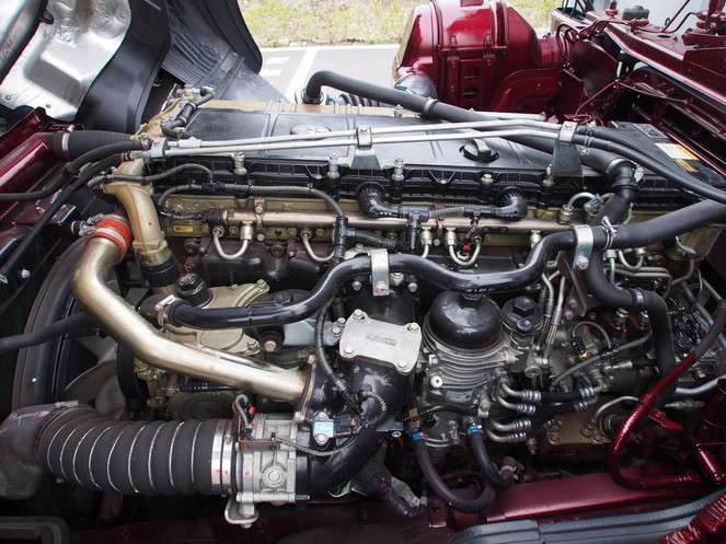 三菱ふそう スーパーグレート ウイング車 大型 QKG-FS54VZ 年式 H25[写真27]