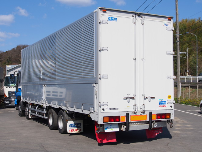 いすゞ ギガ ウイング車 大型 PDG-CYJ77W8 年式 H20[写真05]