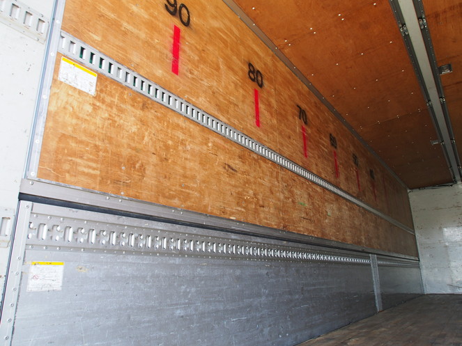 いすゞ ギガ ウイング車 大型 PDG-CYJ77W8 年式 H20[写真15]