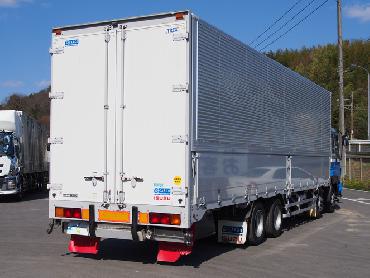 いすゞ ギガ ウイング車 大型 PDG-CYJ77W8 年式 H20 [写真06]