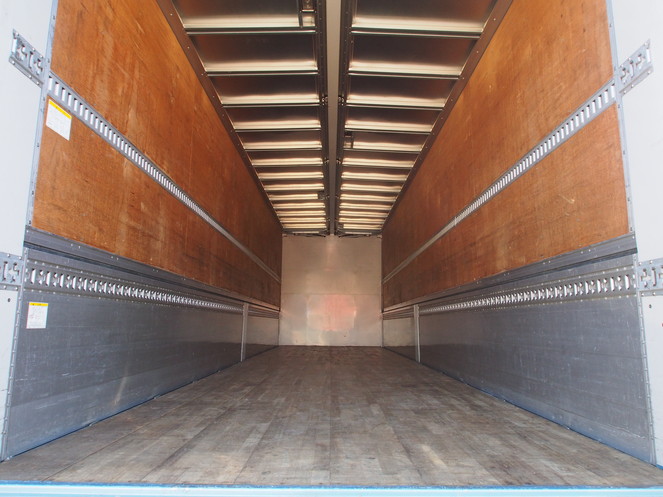 いすゞ ギガ ウイング車 大型 PKG-CYJ77W8 年式 H22[写真15]