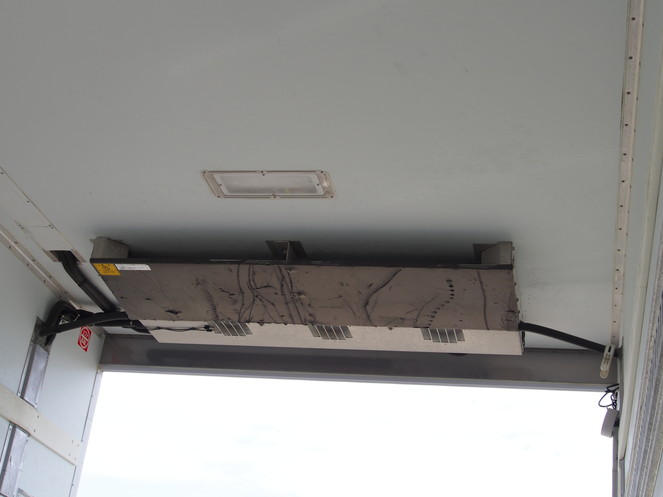 いすゞ フォワード 冷凍バン 中増t PKG-FSR34T2 年式 H21[写真20]