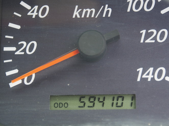 いすゞ ギガ ウイング車 大型 PKG-CYJ77W8 年式 H22[写真21]