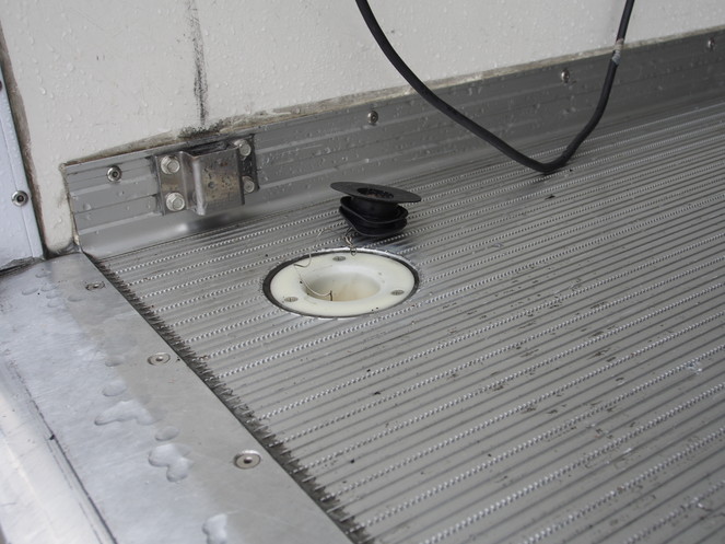 日野 レンジャー 冷凍バン 中型 TKG-FD9JLAA 年式 H25[写真20]