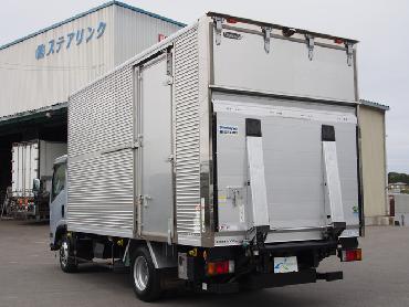 いすゞ エルフ バン車 小型 BKG-NPR85AN 年式 H22 [写真04]