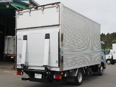 いすゞ エルフ バン車 小型 BKG-NPR85AN 年式 H22 [写真05]