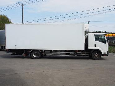 いすゞ フォワード 冷凍バン 中増t PKG-FSR34T2 年式 H21 [写真05]