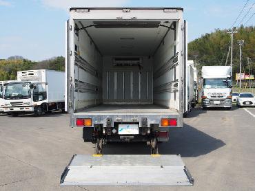 いすゞ フォワード 冷凍バン 中増t PKG-FSR34T2 年式 H21 [写真12]