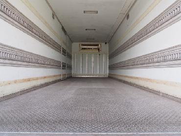 いすゞ フォワード 冷凍バン 中増t PKG-FSR34T2 年式 H21 [写真15]