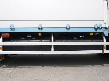 いすゞ ギガ ウイング車 大型 PKG-CYJ77W8 年式 H22 [写真26]