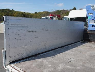 いすゞ エルフ ユニック 小型 PB-NKR81A 年式 H17 [写真17]