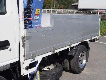 いすゞ エルフ ユニック 小型 PB-NKR81A 年式 H17 [写真07]