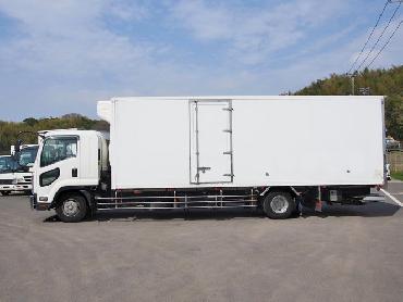 いすゞ フォワード 冷凍バン 中増t PKG-FSR34T2 年式 H21 [写真06]